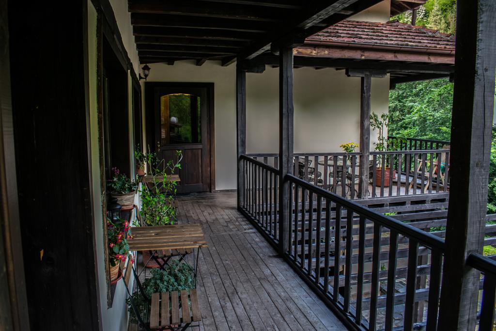 Guest House Verbena Aprilzi Exterior foto