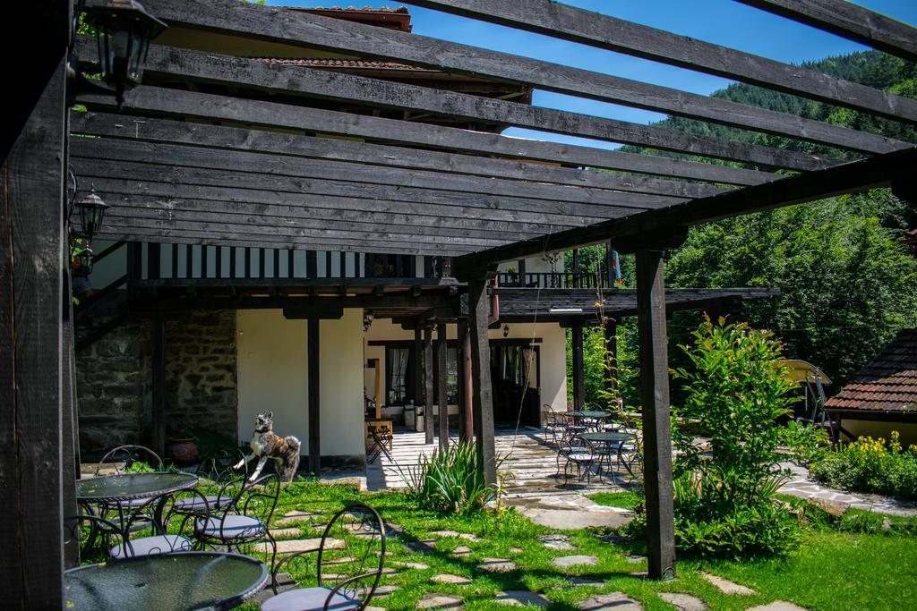 Guest House Verbena Aprilzi Exterior foto
